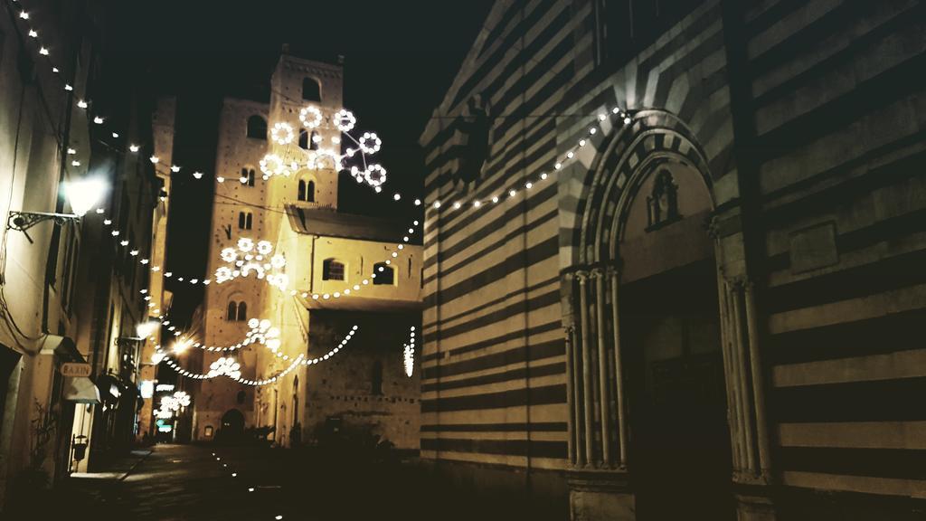 Salvia E Rosmarino - Affittacamere In Liguria 维拉诺瓦达尔本加 外观 照片